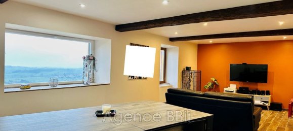 Casa de 6 habitaciónes en Cuinzier, France No. 269080 5