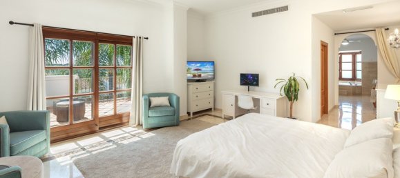 4 bedrooms Villa in Benahavis, Spain No. 4771 17