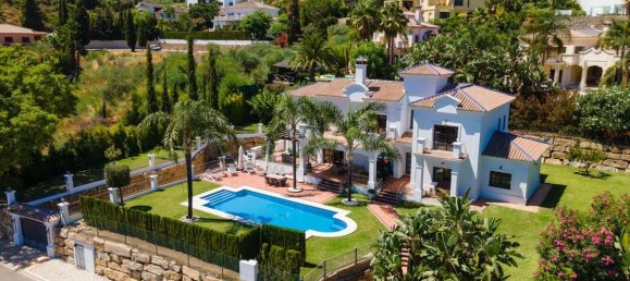 4 bedrooms Villa in Benahavis, Spain No. 4771 4