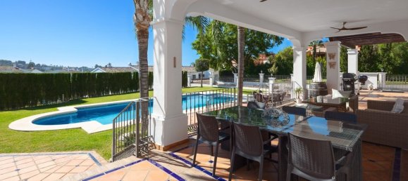 4 bedrooms Villa in Benahavis, Spain No. 4771 11