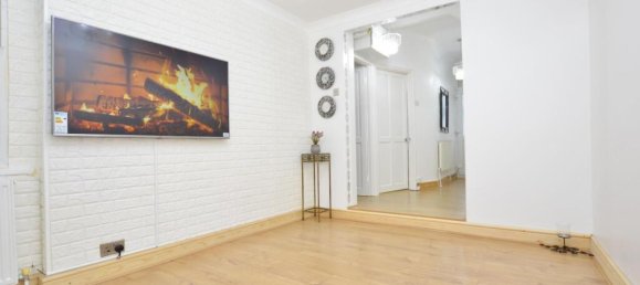 Apartamento de 2 dormitorios en Canning Town, United Kingdom No. 12479 2