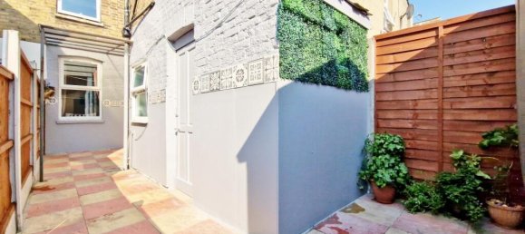 Apartamento de 2 dormitorios en Canning Town, United Kingdom No. 12479 18