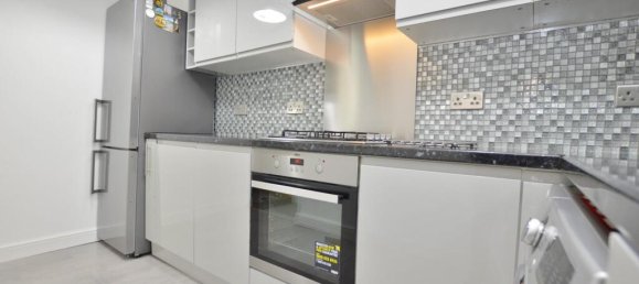 Apartamento de 2 dormitorios en Canning Town, United Kingdom No. 12479 8