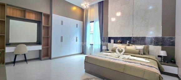 Casa T3 em Bang Lamung, Thailand N.º 25230 15