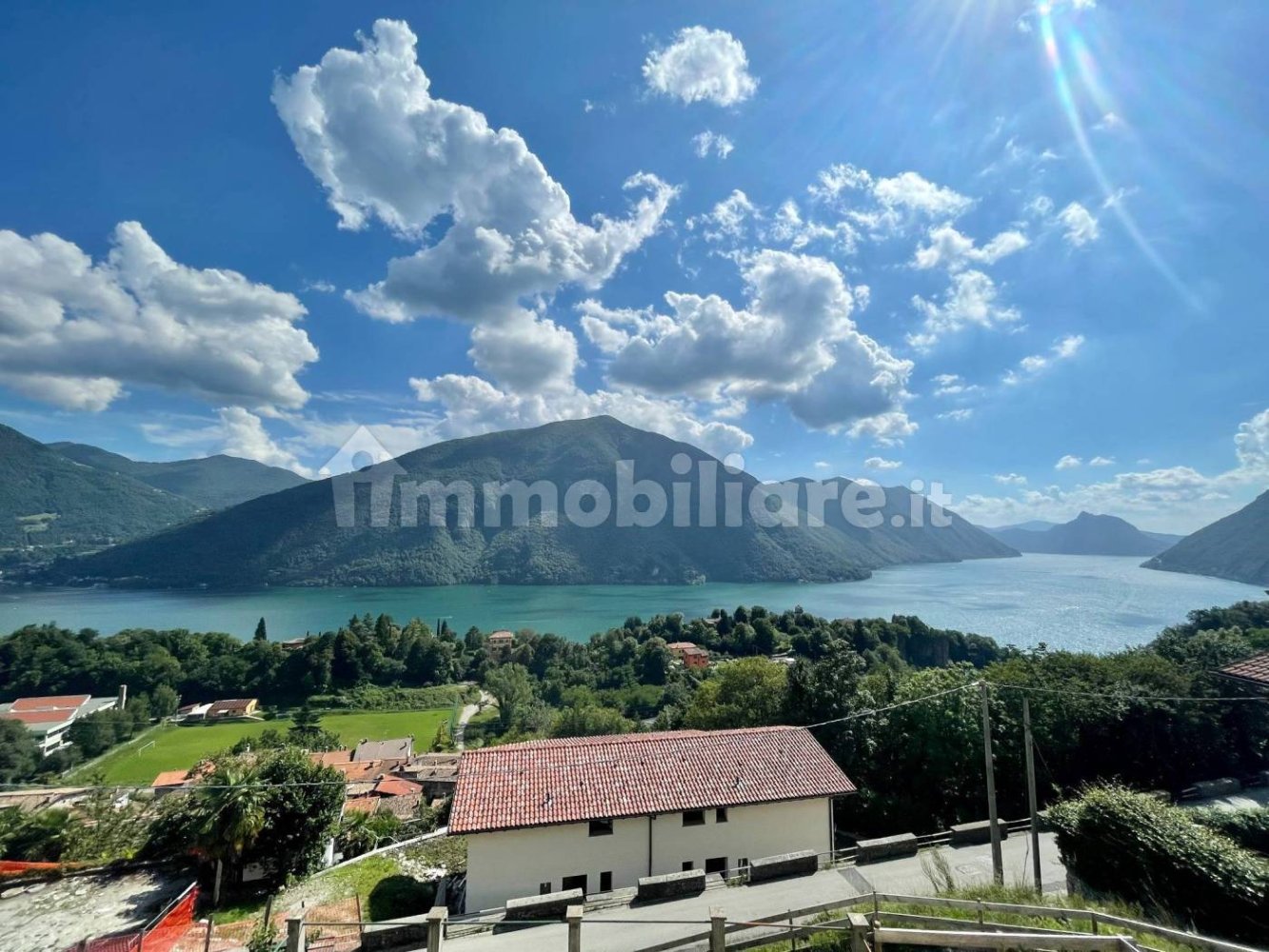 Villa de 3 dormitorios en Valsolda, Italy No. 307856