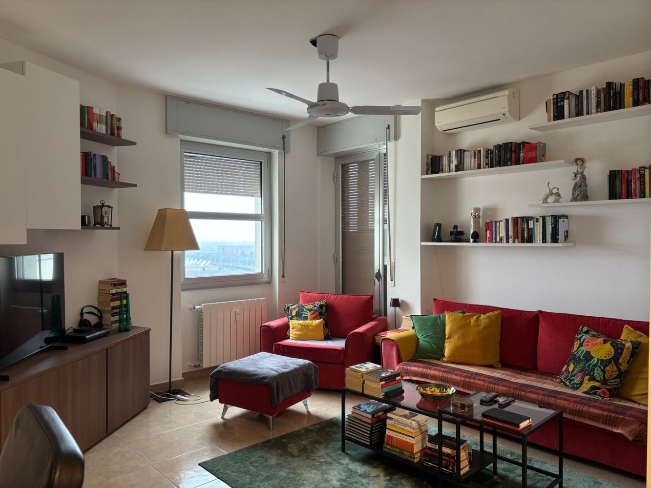 2 rooms Apartment in Milan, Italy No. 244938