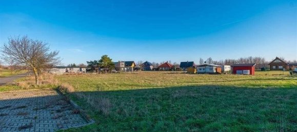  قطعة أرض في Salzlandkreis, Germany رقم 87768 9