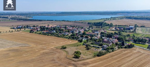  قطعة أرض في Salzlandkreis, Germany رقم 87768 2