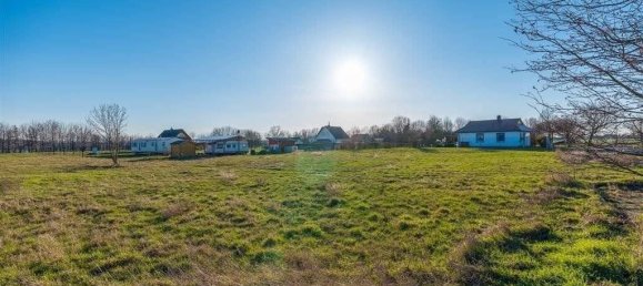  قطعة أرض في Salzlandkreis, Germany رقم 87768 4