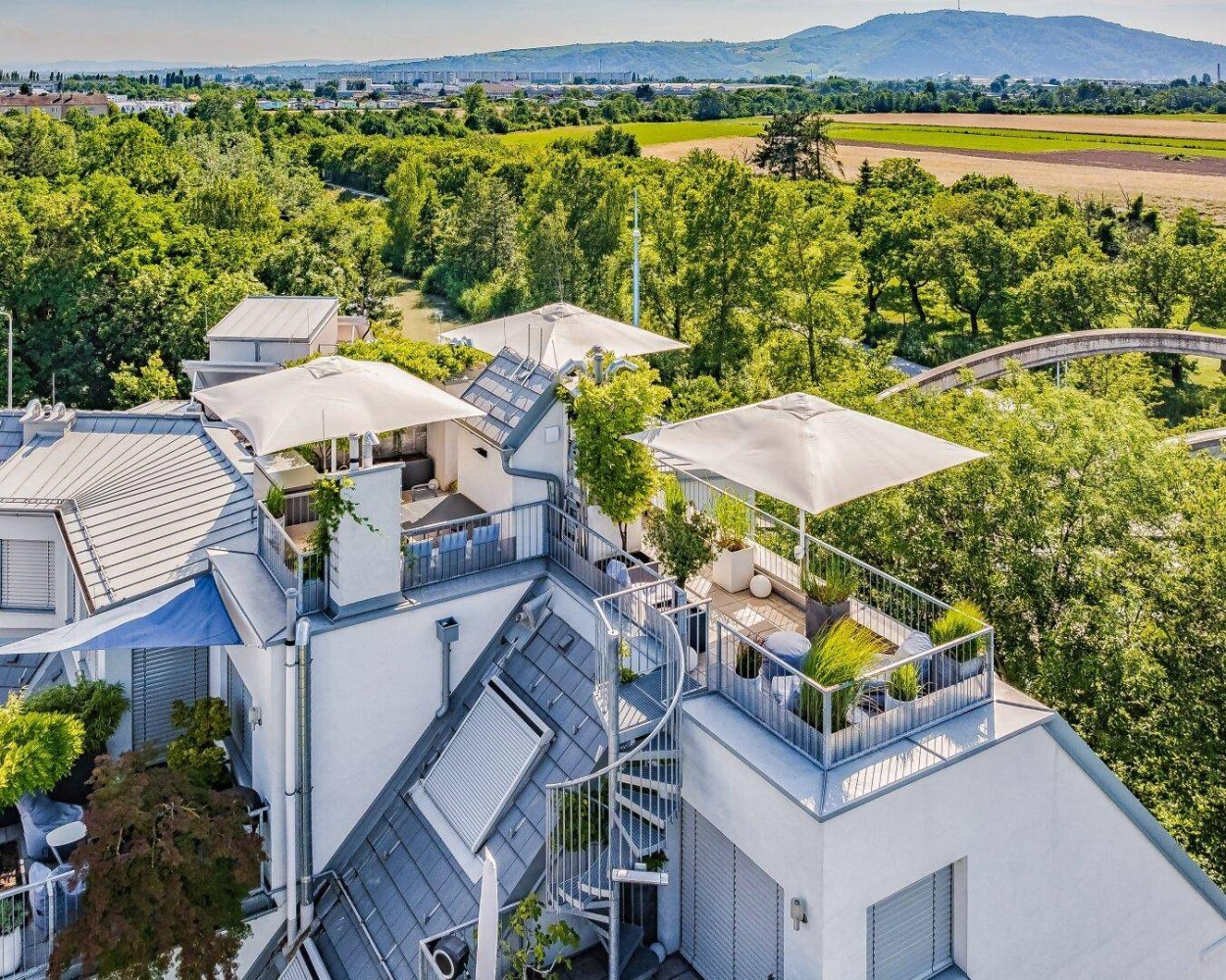 3 rooms Penthouse in Vienna, Austria No. 139585