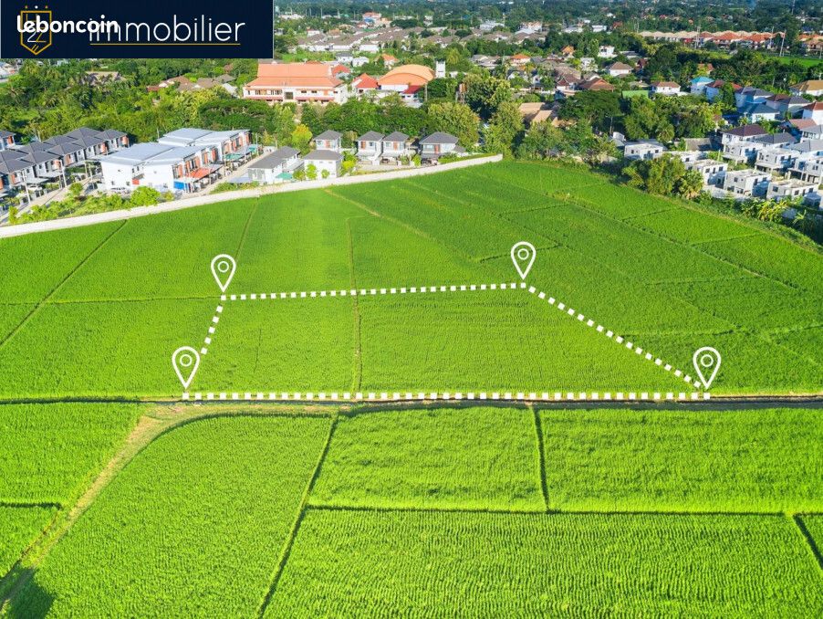  Land in Longueau, France No. 88148