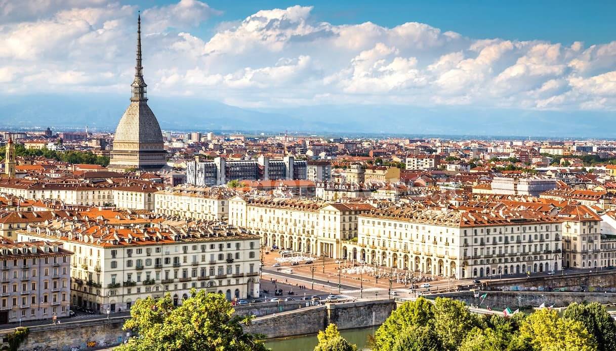 2 bedrooms Apartment in Milan, Italy No. 361784