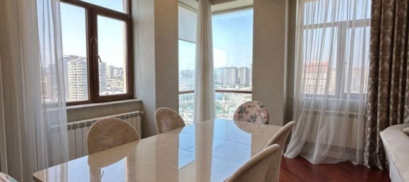3 bedrooms Apartment in Nasimi, Azerbaijan No. 1718 3