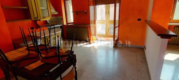 2 bedrooms Apartment in Montanaro, Italy No. 166532 3