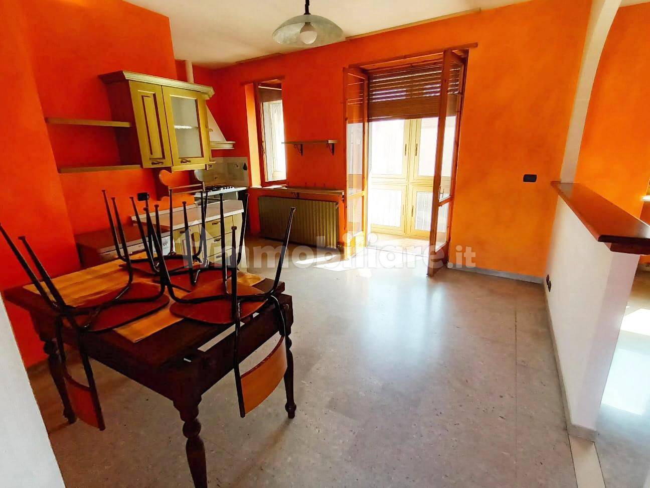 2 bedrooms Apartment in Montanaro, Italy No. 166532