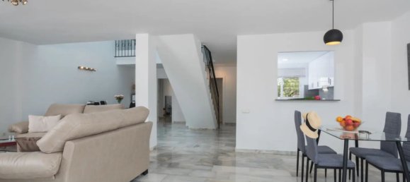 Moradia em banda T4 em Estepona, Spain N.º 140292 4