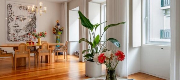 4 bedrooms Apartment in Lisbon, Portugal No. 105843 2