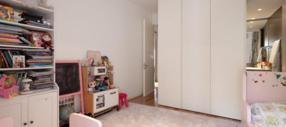 4 bedrooms Apartment in Lisbon, Portugal No. 105843 17