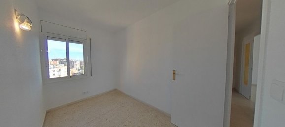 4 bedrooms Apartment in Reus, Spain No. 149603 17