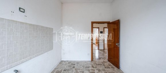 5 rooms Apartment in Medicina, Italy No. 137994 14