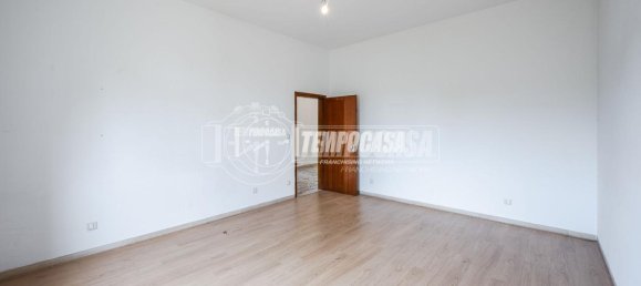 5 rooms Apartment in Medicina, Italy No. 137994 24