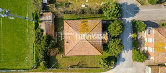 5 rooms Apartment in Medicina, Italy No. 137994 30