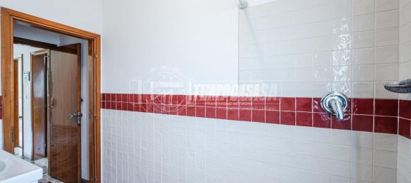 5 rooms Apartment in Medicina, Italy No. 137994 20