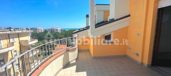 2 غرف نوم بانتهاوس في Alba Adriatica, Italy رقم 158504 8