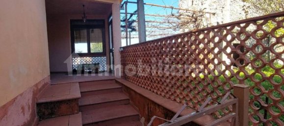 Квартира с 3 спальнями в Сполето, Италия № 1854 4