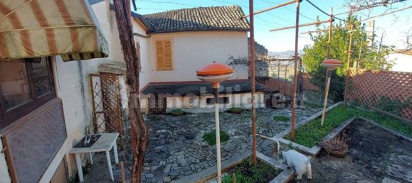 Квартира с 3 спальнями в Сполето, Италия № 1854 7