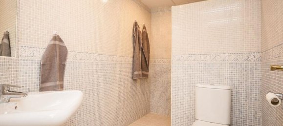 Penthouse T2 em Marbella, Spain N.º 183736 10