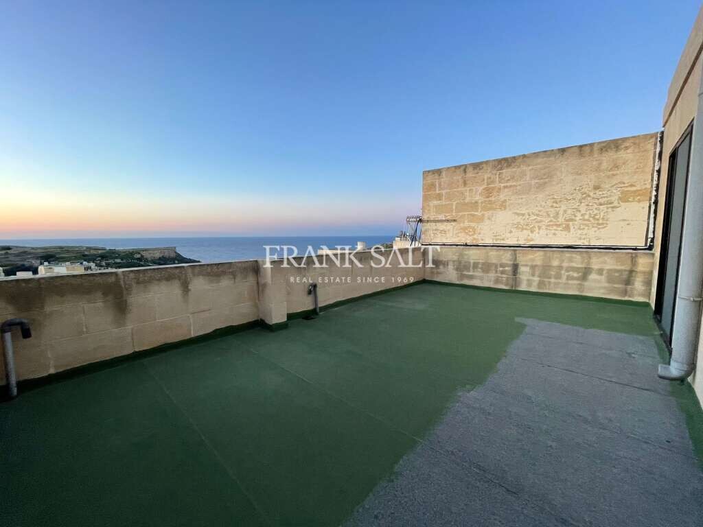 2 bedrooms Penthouse in Nadur, Malta No. 6172