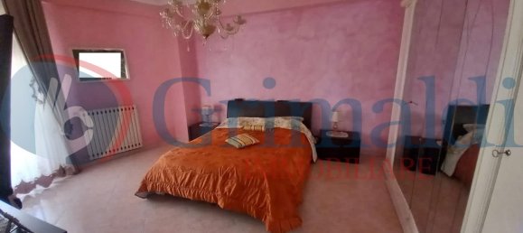 Apartamento de 2 dormitorios en Trani, Italy No. 326752 13
