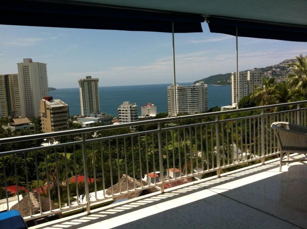 Apartamento de 3 dormitorios en Acapulco de Juárez, Mexico No. 156842