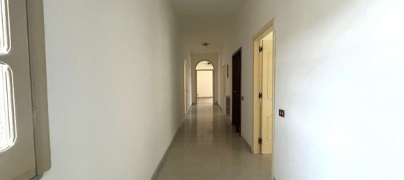 6-Zimmer Wohnung in Pulsano, Italy, Nr. 170778 2