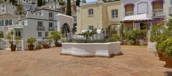 Moradia em banda T3 em La Quinta, Spain N.º 29917 10