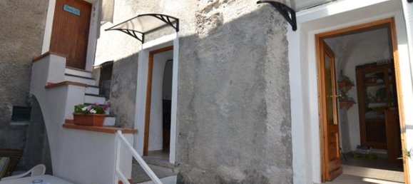 6 rooms House in Balestrino, Italy No. 176350 8