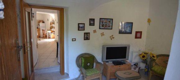 6 rooms House in Balestrino, Italy No. 176350 5