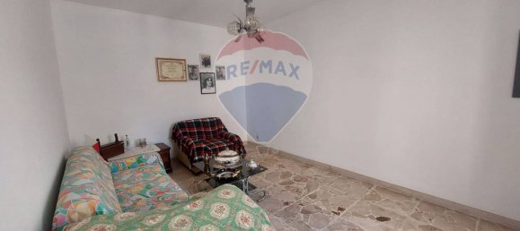 4 Schlafzimmer Haus in Messina, Italy, Nr. 332630 23