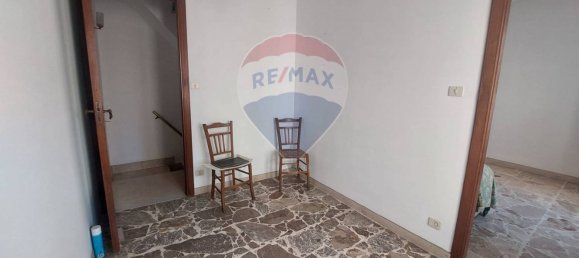 4 Schlafzimmer Haus in Messina, Italy, Nr. 332630 11