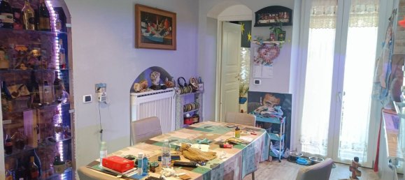 3 rooms Apartment in Turin, Italy No. 113896 3