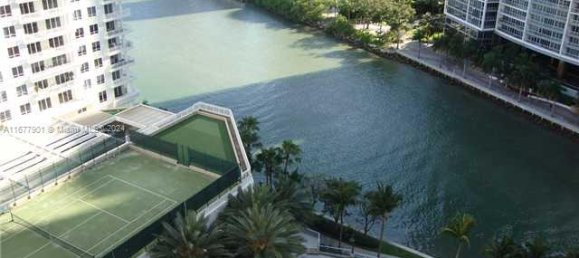 1 dormitorio propiedad comercial en venta en Miami, Miami-Dade, Florida, USA № 614685 7