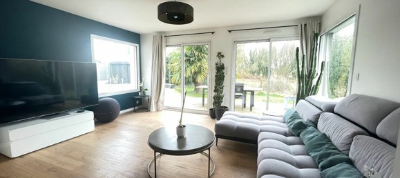 5 bedrooms House in La Meziere, France No. 50003 2