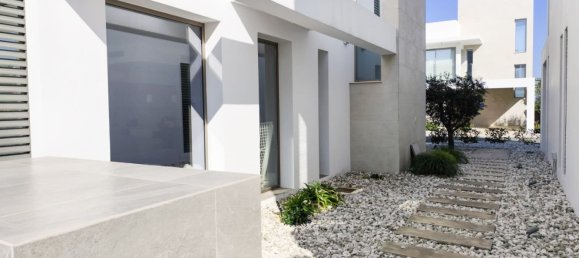 3 bedrooms Villa in Paralimni, Cyprus No. 5651 24