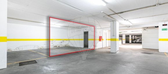 3 bedrooms Apartment in Cascais, Portugal No. 96069 25