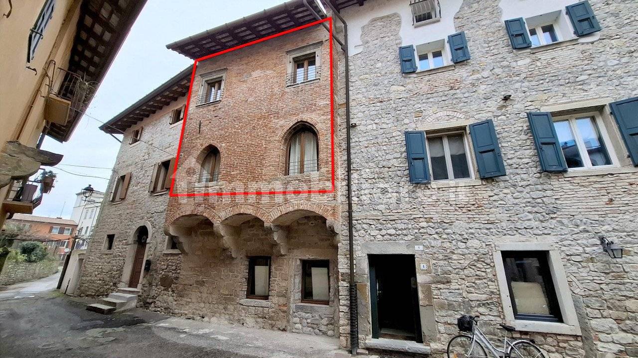 2 rooms Apartment in Udine, Italy No. 363045