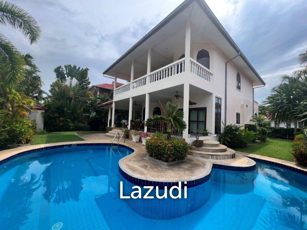 3 bedrooms Villa in Hua Hin, Thailand No. 23565