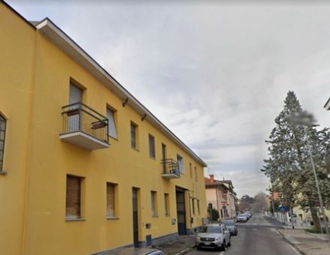 2غرفة شقة في Rozzano, Italy رقم 16570