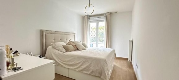 Квартира с 3 спальнями в Буживаль, Франция № 169061 6