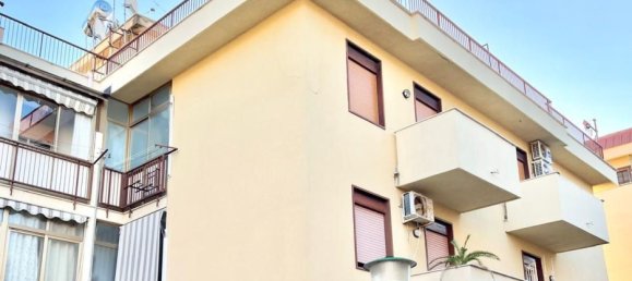 4 غرف نوم شقة في Palermo, Italy رقم 363676 16